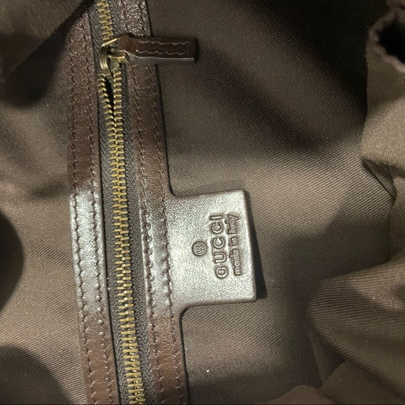 Gucci Bags in the good condition. Used a couple of times. - Picture 5 of 5